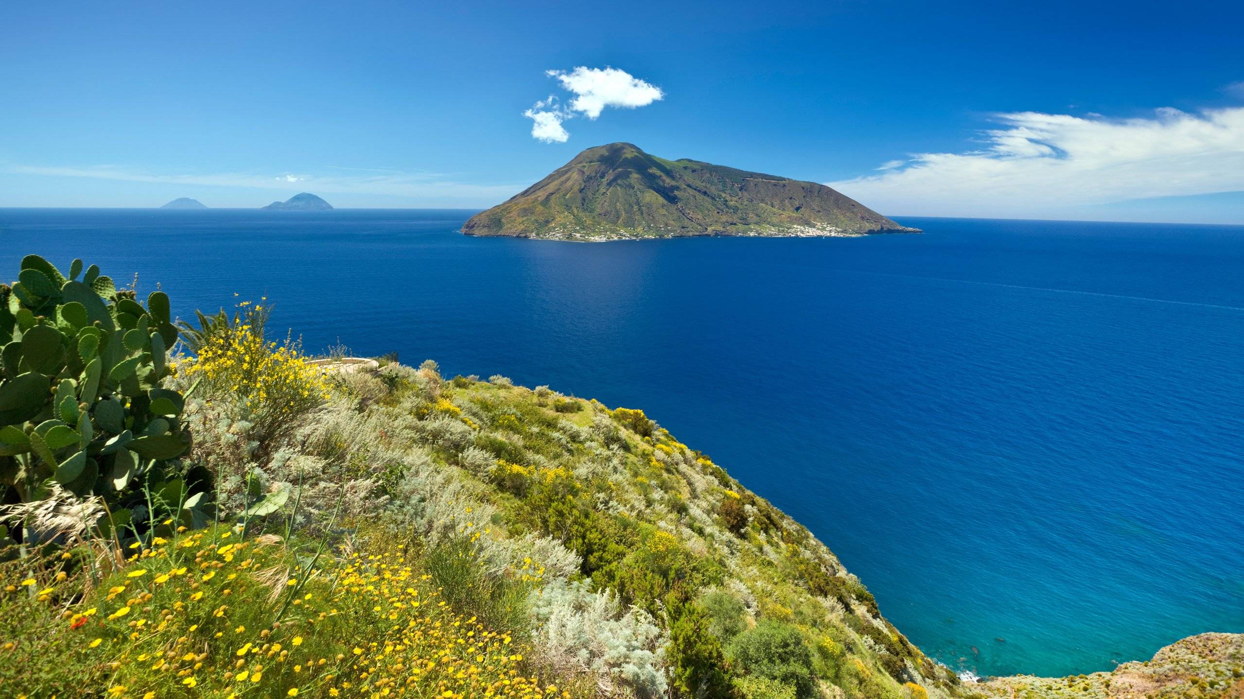 Yacht Charter In Filicudi
