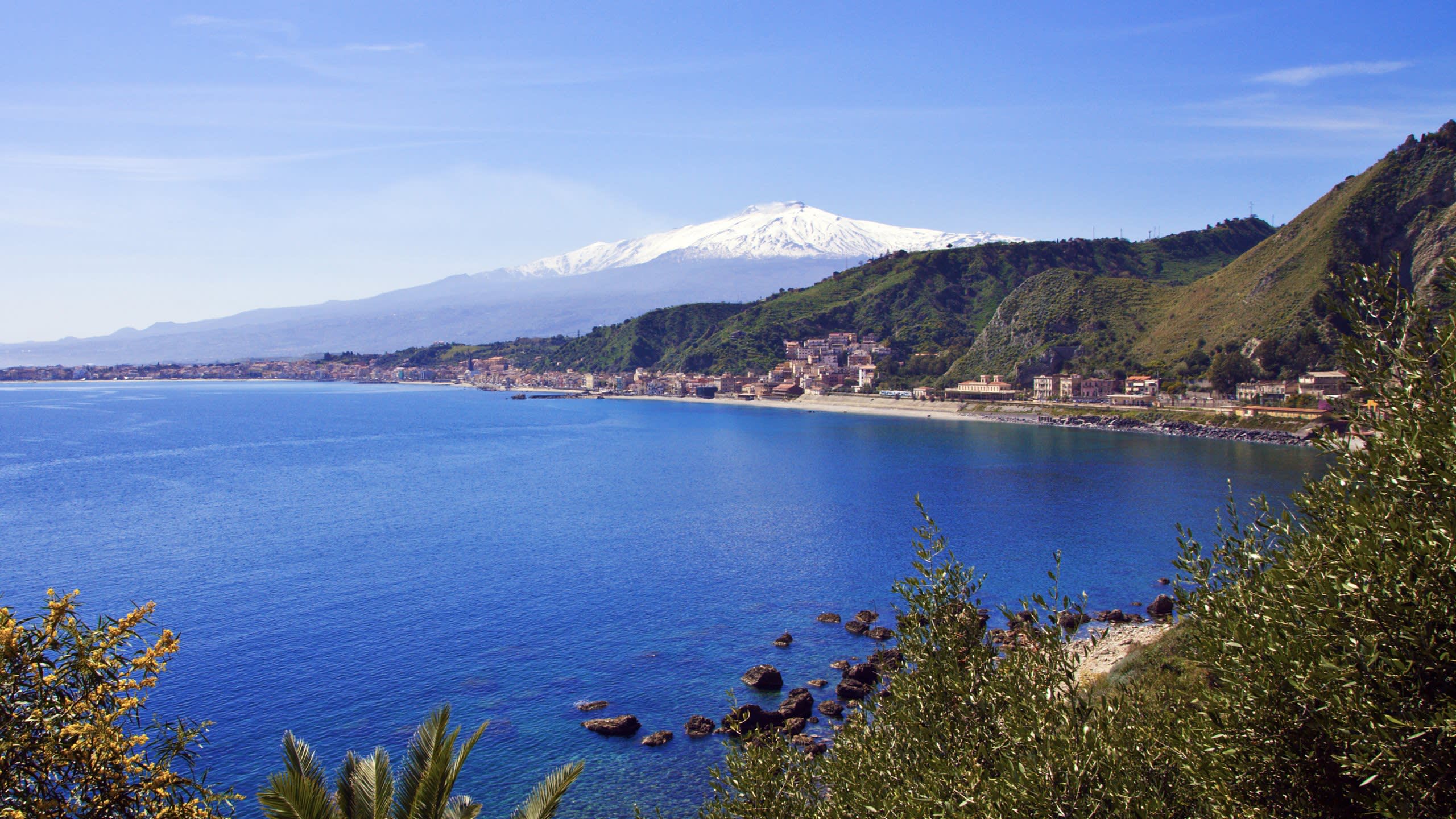 Yacht Charter In Riposto