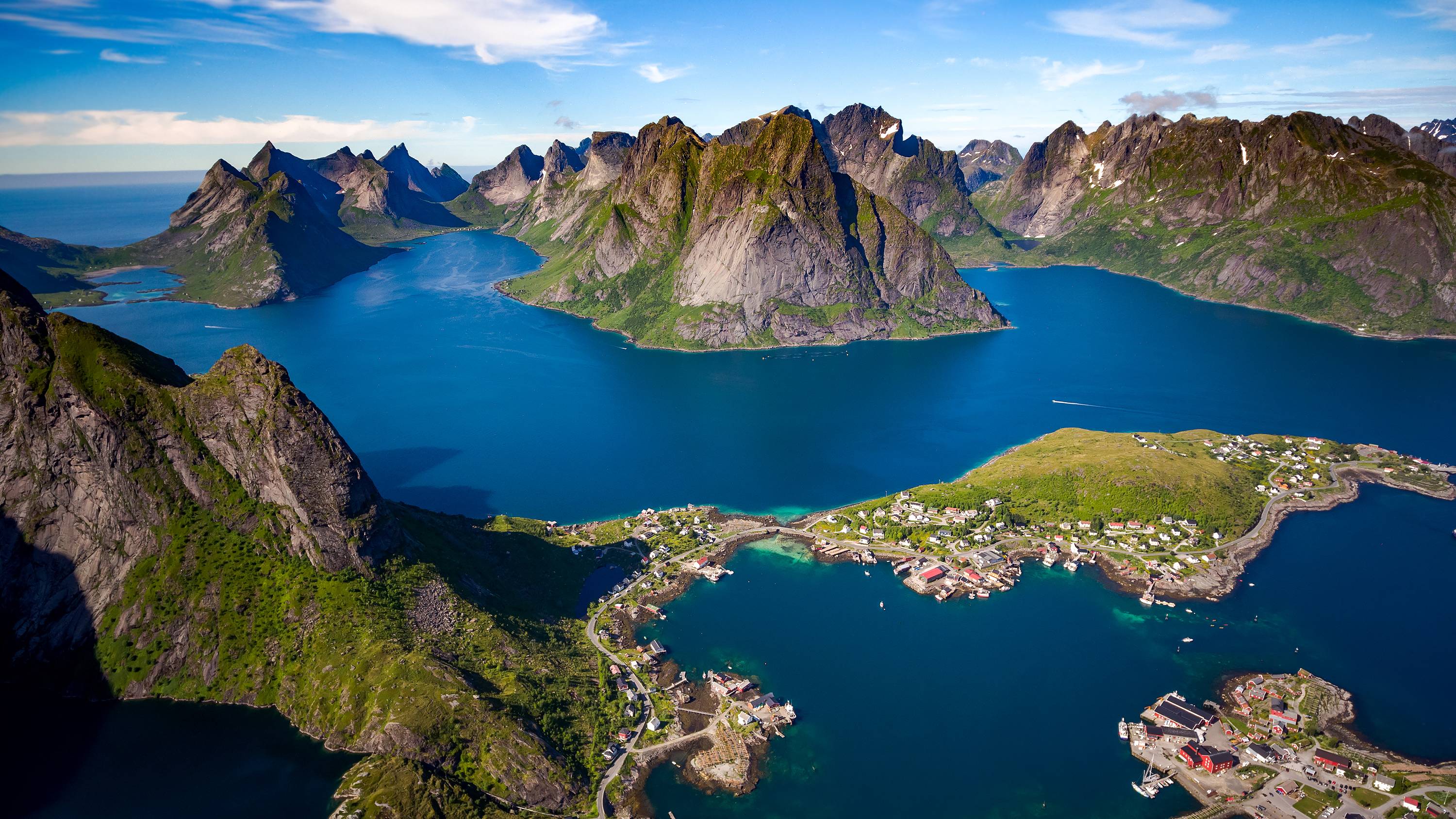 JOURNEY BEYOND THE FJORDS onboard Legend