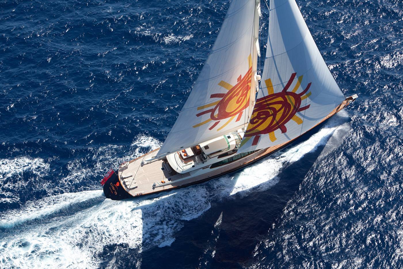 Tiara Ii — photo 1 of 10