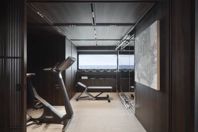 This luxurious yacht gym offers a breathtaking ocean view to inspire your workout routine.
