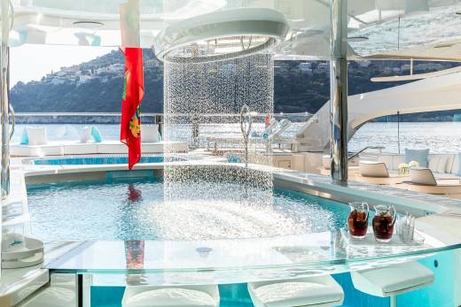 Lady S Through the Lens