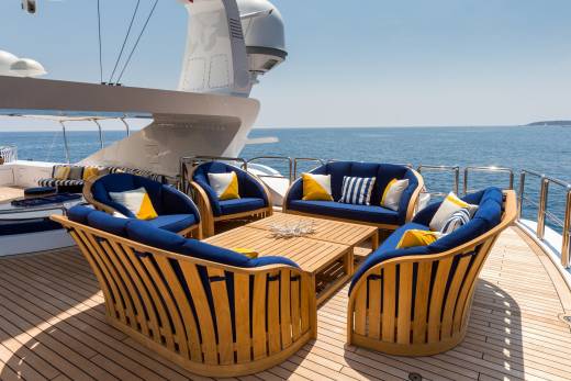 Air Through the Lens