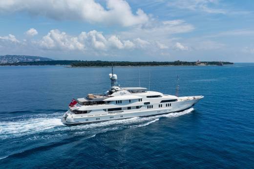 Calypso Through the Lens