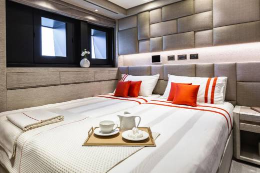 Cecilia Through the Lens