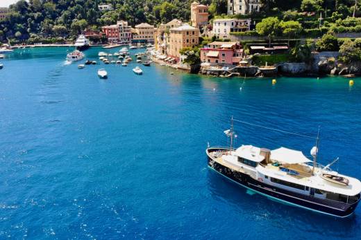 Livingstone Through the Lens