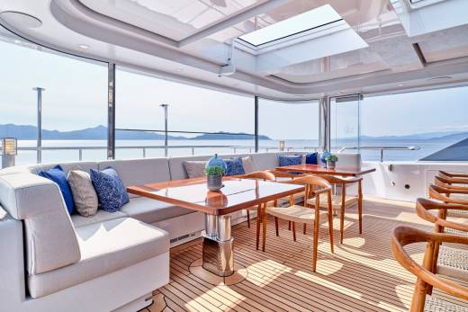 Ora Through the Lens