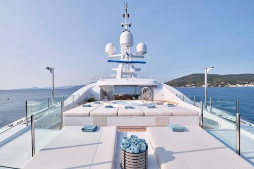 Ora Through the Lens