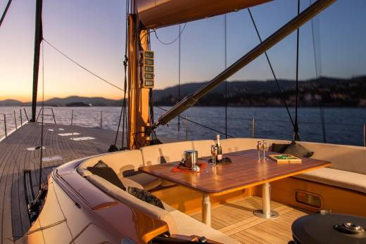 Tiketitoo Through the Lens