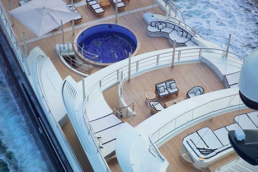 Draak Through the Lens