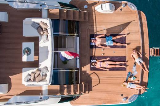 Van Der Valk Flybridge 24m Through the Lens