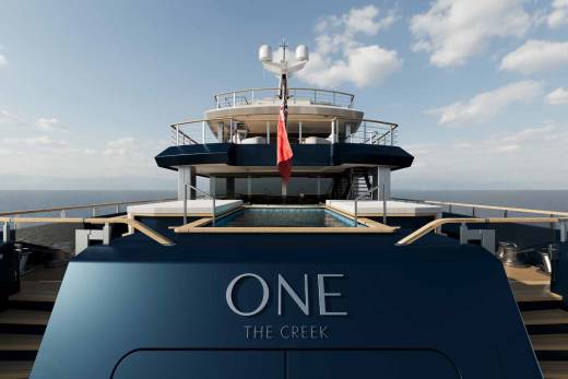 Les Cinq Through The Lens