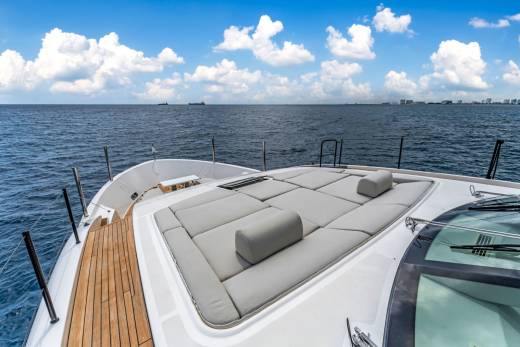 Notynog Through the Lens