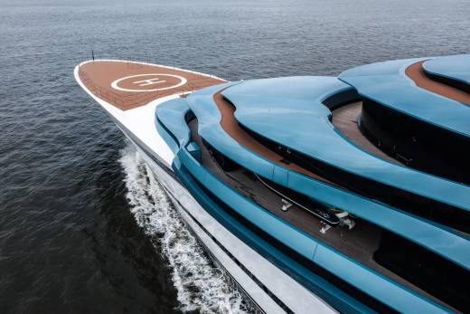 Kaos Through the Lens