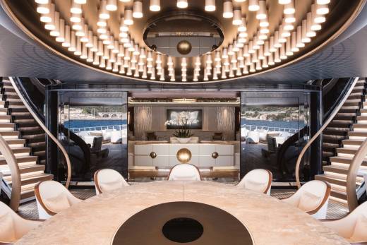 Kaos Through the Lens