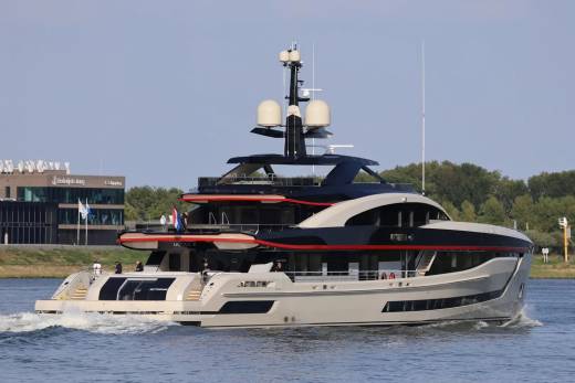 Ultra G Through the Lens