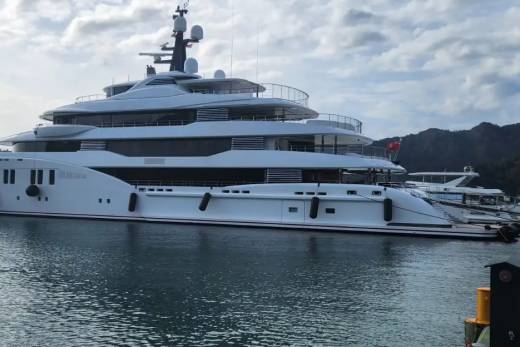 Njoy Through the Lens 