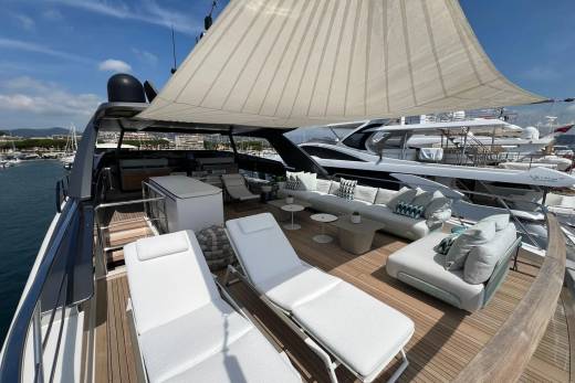 Marea Through the Lens