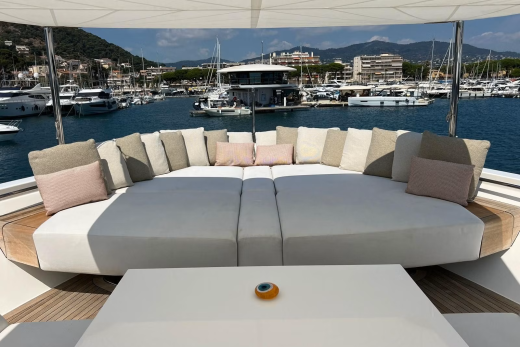 Marea Through the Lens