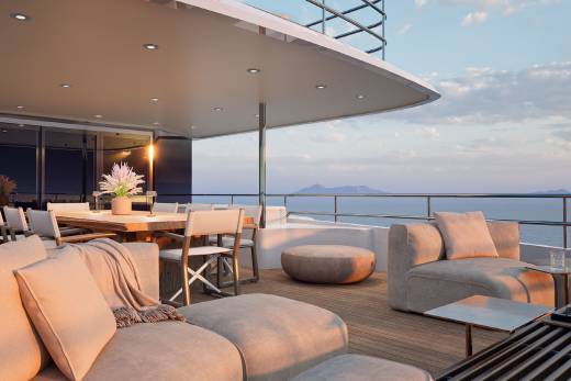 Moonen Martinique YN206 through the Lens