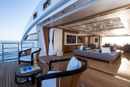 Mar Through the Lens