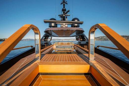 Raja² Through the Lens