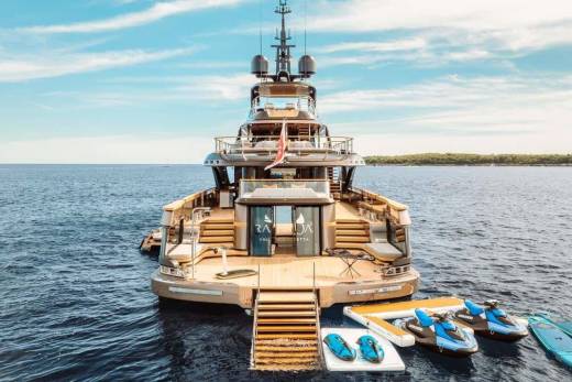 Raja² Through the Lens