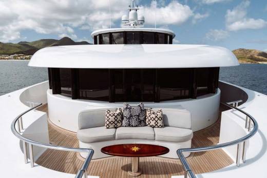 Lady Beth Through the Lens