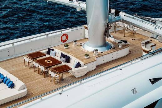 Black Pearl Through the Lens