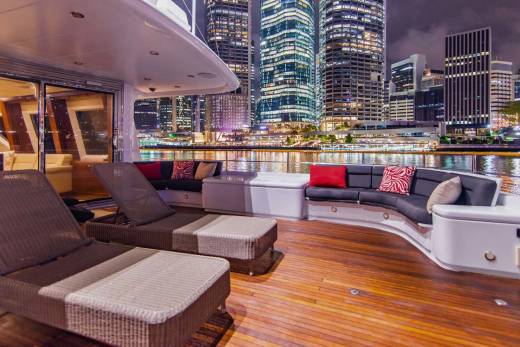 Masteka 2 Through the Lens