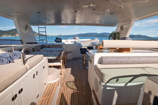 Encore Through the Lens