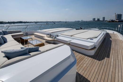 GoldenEye Through the Lens