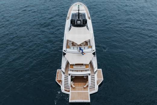 GoldenEye Through the Lens