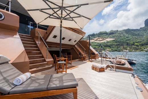 La Datcha Through the Lens