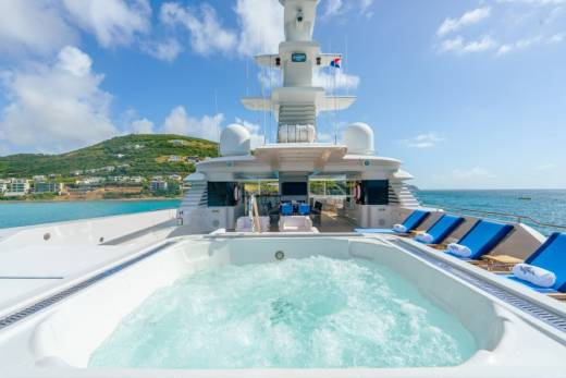 Victoria Del Mar Through the Lens