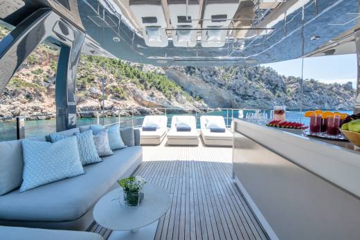 Alberry Through the Lens