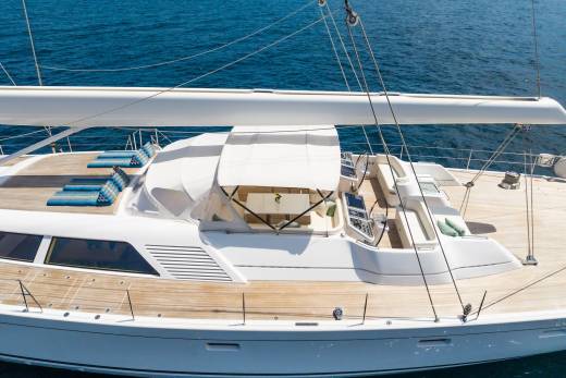 Sealen B Through the Lens