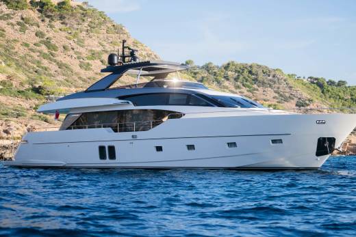 Astrimare II Through the Lens