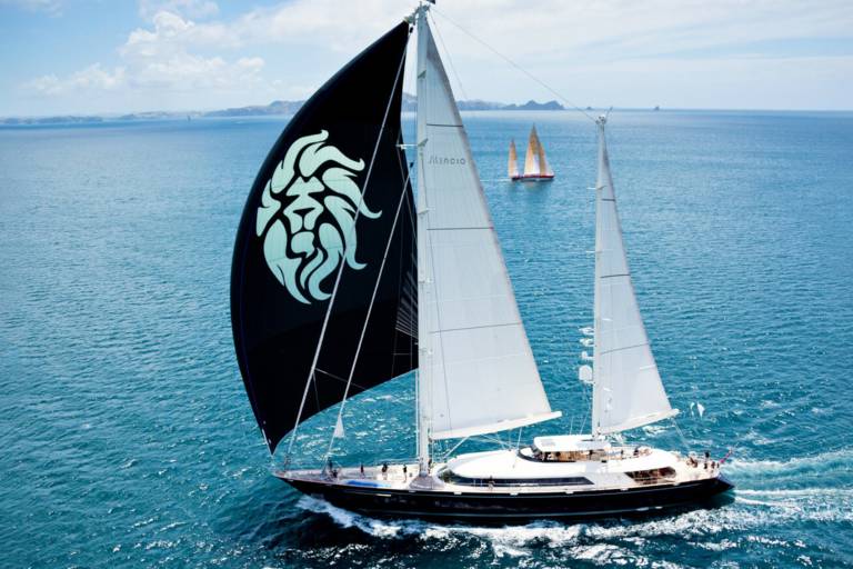 Sailing Far, Seeing All