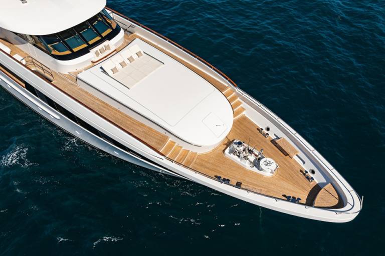 A Feadship Built to Move