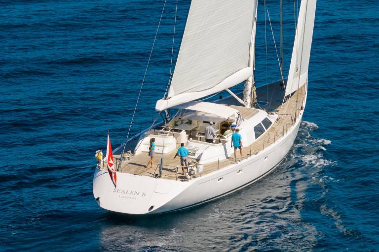 Elegant Global Explorer