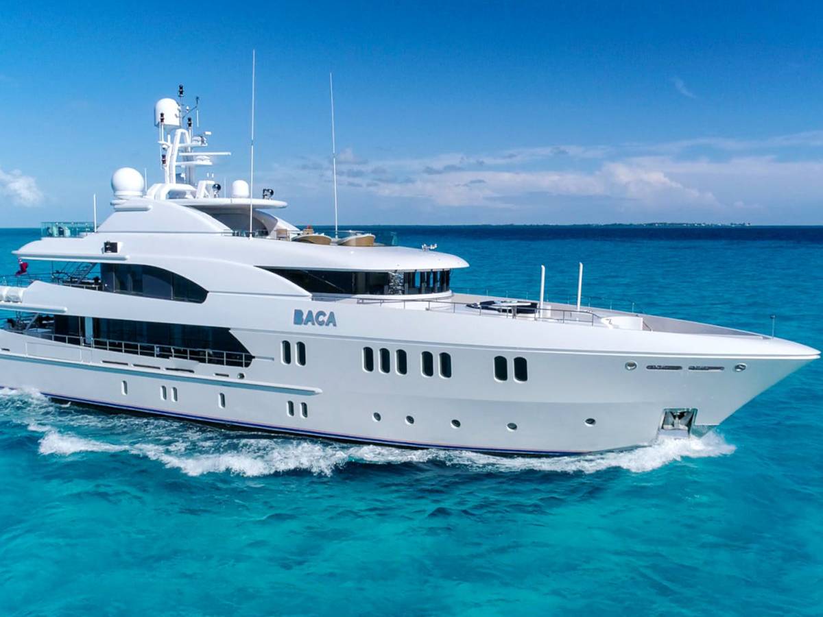Baca Yacht Charter