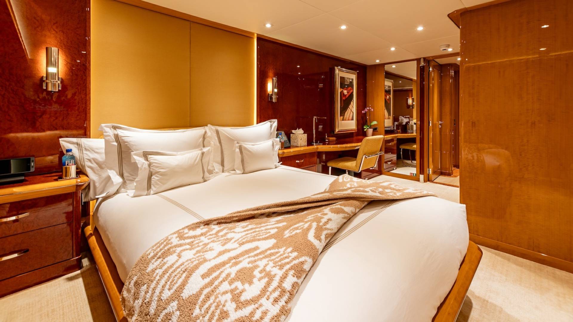 Five Cabins, Designed for Comfort