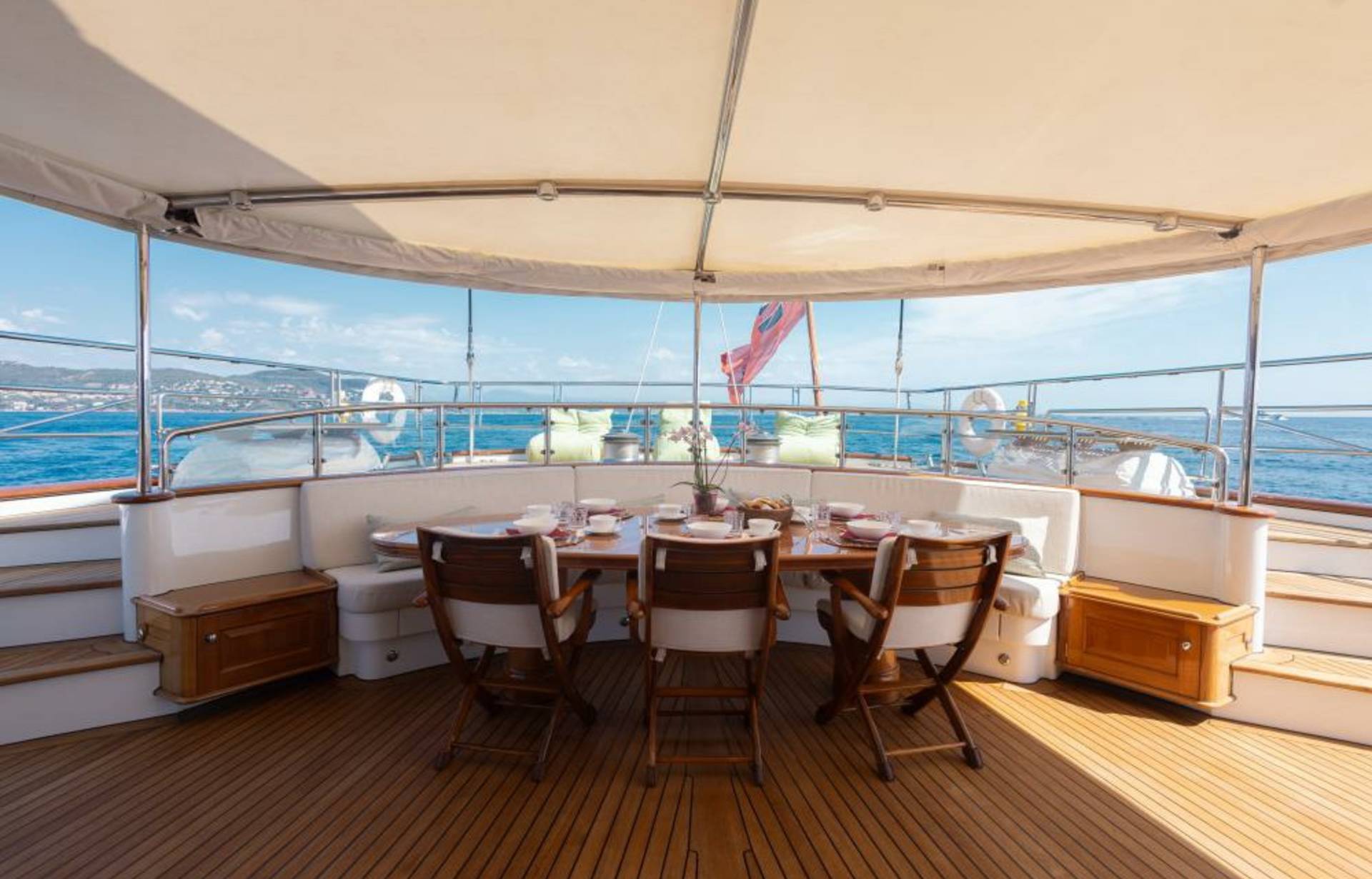 Seamless sailing, thoughtful hospitality