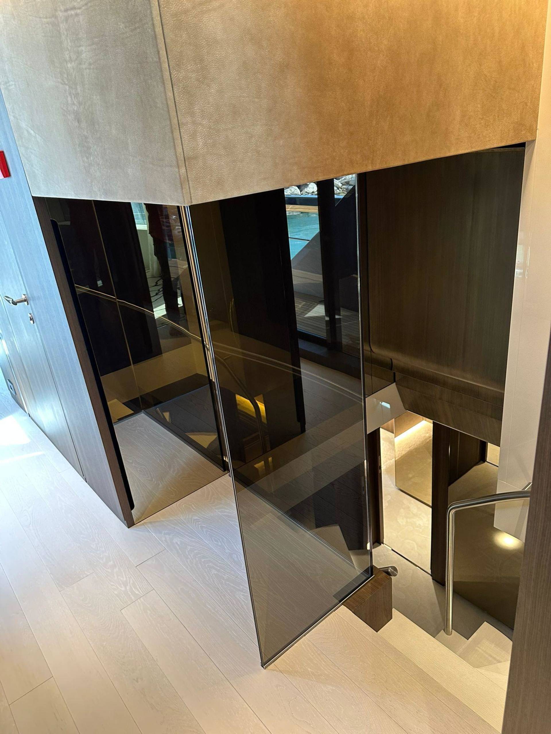 Five cabins, well balanced