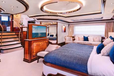 Split-Level Master Suite