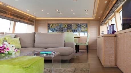 Light & Spacious Interior