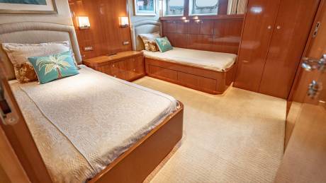 Twin Cabin Comfort