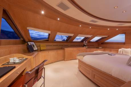 Main Deck Owner’s Suite
