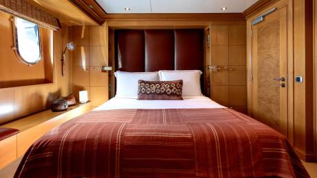 Elegant Double Cabins